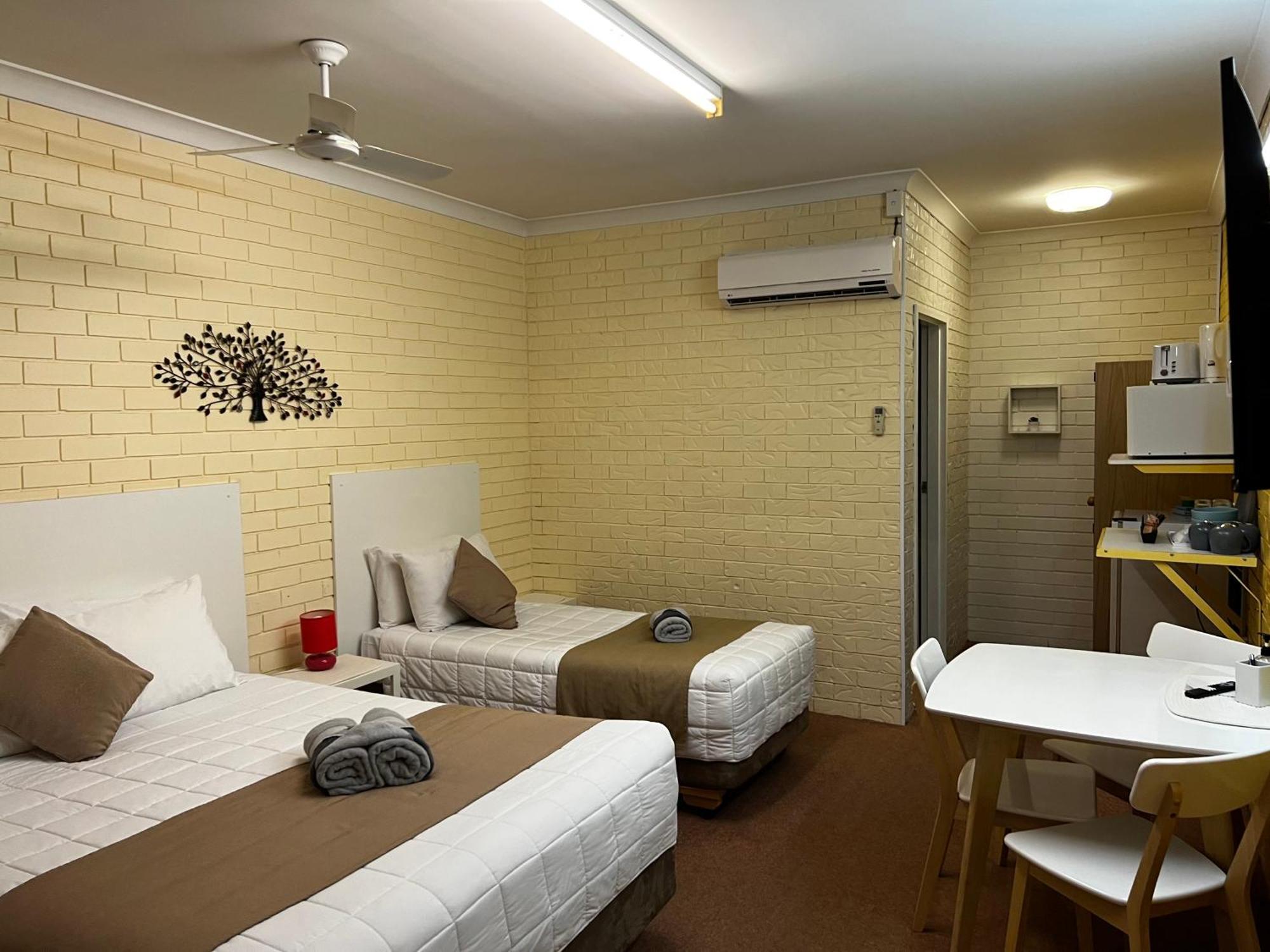 Jillaroo Motor Inn Glen Innes Exterior foto